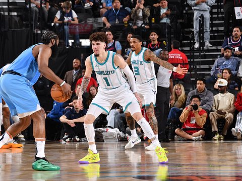 NBA交易，快船交易CJ，雄鹿梭哈交易，火箭用新星交易字母哥