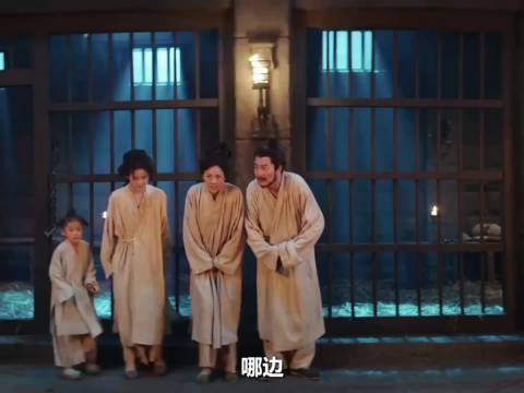 傻人有傻福啊，傻人有傻乐 哈哈，虽然不聪明，但是好欢乐！傻乐傻乐的 王鹤棣