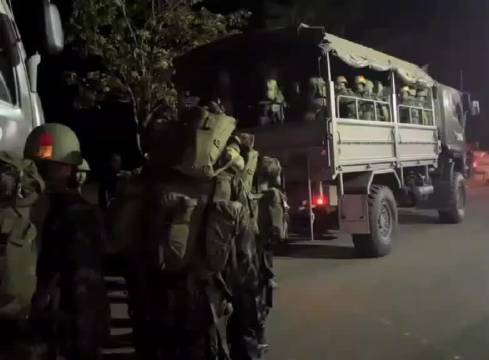 看到一个泰国军队大规模集结登上卡车视频，难道泰国准备扩大战争规模了？