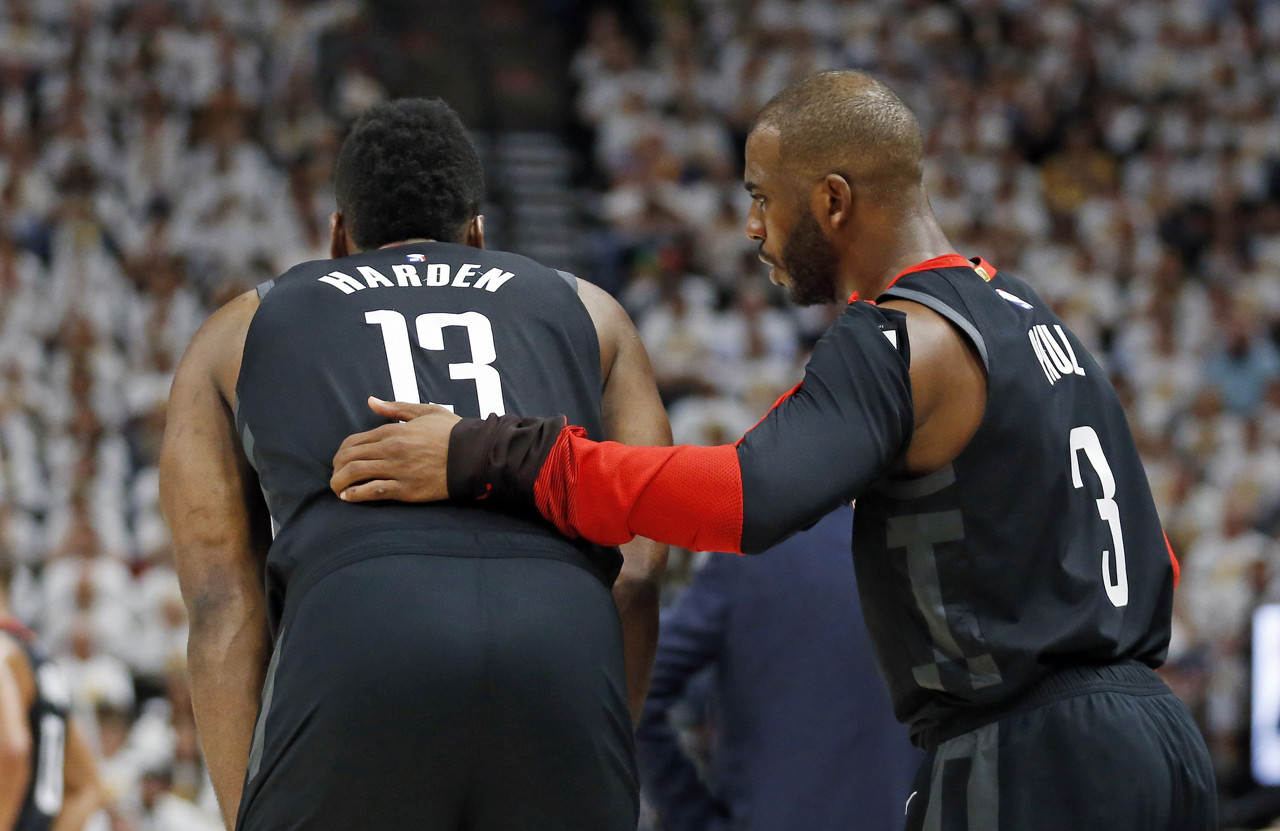 杜兰特创造历史纪录，申京关键时刻辣眼睛，因为他火箭变成伪强队