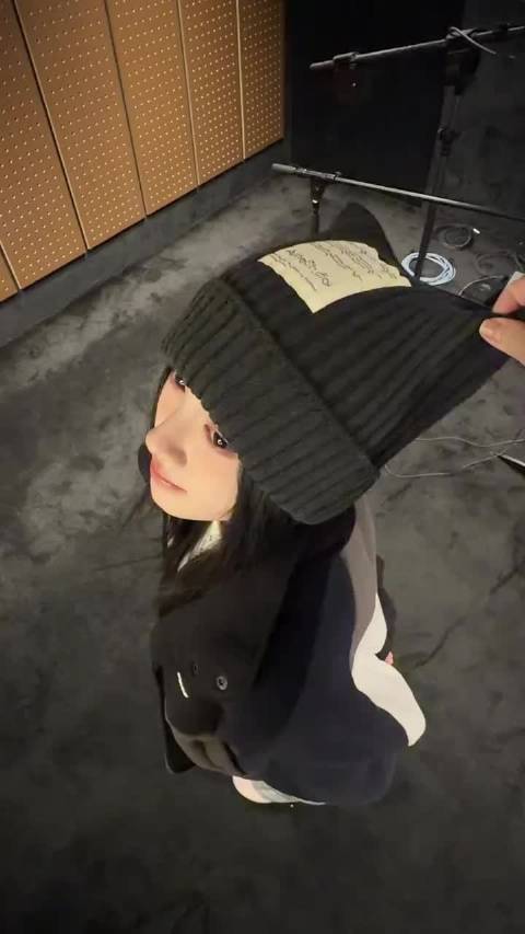 被小鞠萌到比呼吸还简单啊，我也要揪一下