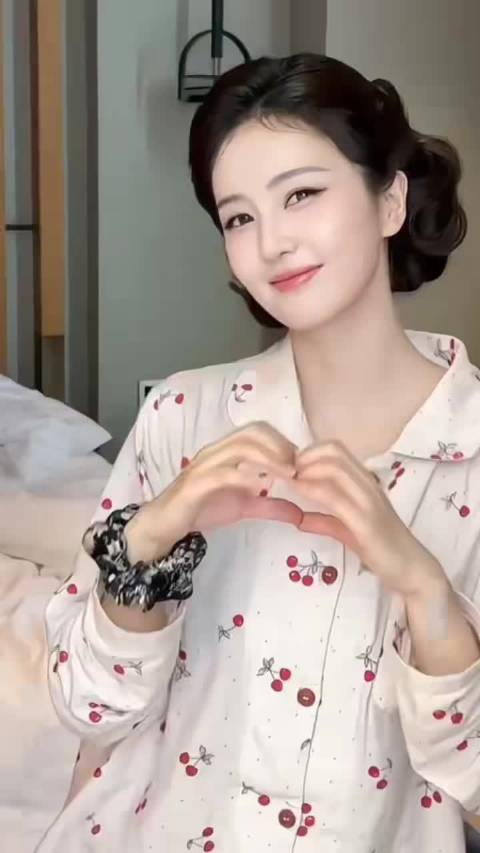 白鹿新剧唐宫奇案开机，搭档李佩仪引期待