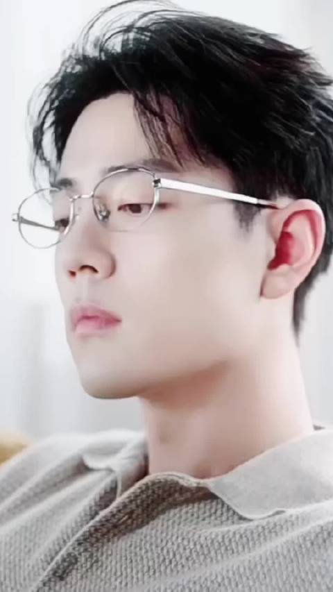 斯文帅的最高境界啊啊啊