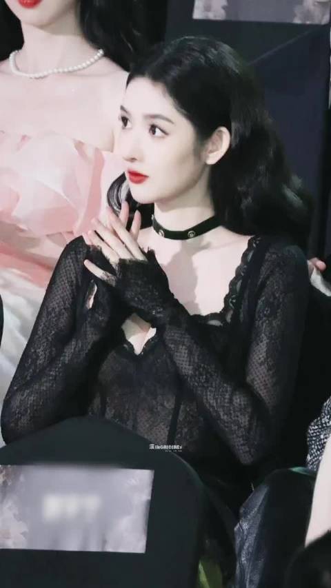 王玉雯｜“盈盈秋水 淡淡春山”令人动容的美貌