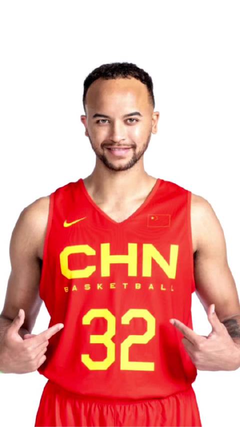 李凯尔国籍更改为美国籍，曾为中国男篮出战世界杯