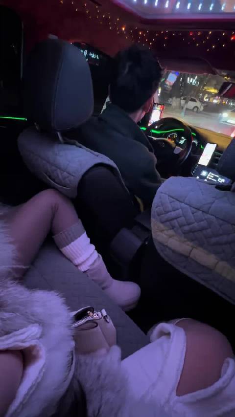 长春的出租车看起来像是有二楼