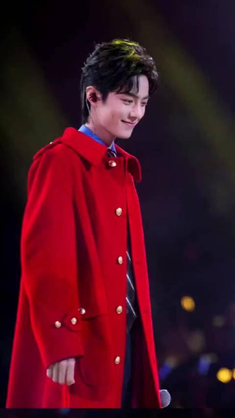 肖战压轴亮相东方卫视跨年盛典，12月31日红海赴约