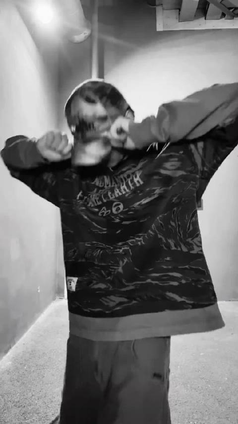 刘耀文挑战Where you at舞蹈视频曝光