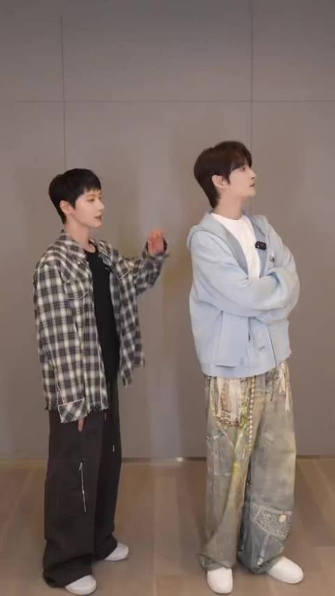 张远合作舞台展现专注喜悦，诠释无国界艺术交流