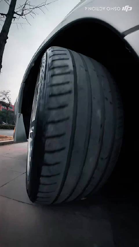 哇哦，快把你们万里挑一的轮毂发到评论区给我看看~ 我和汽车的日常 改装车