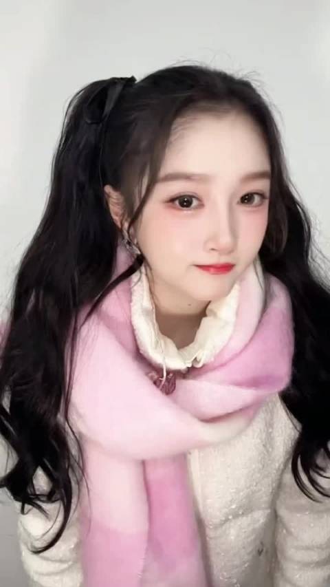 gxt关晓彤烟花少年 gxt关晓彤严晓丹 愿你像花蕾一样绽放，像嫩芽野蛮生长