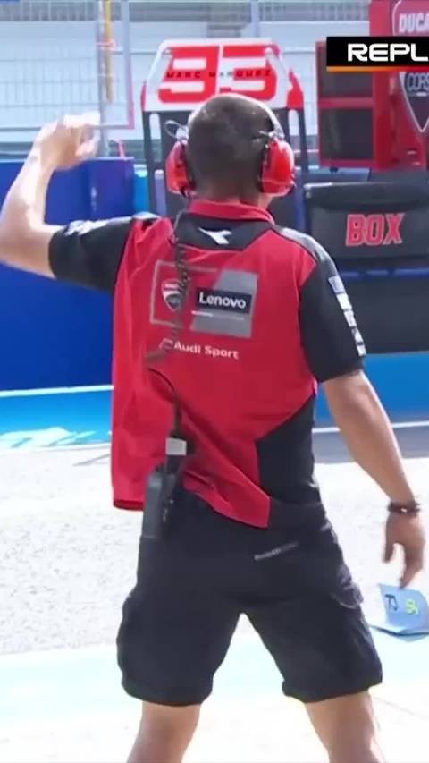 杜卡迪紧张的 车要是开进格雷西尼车库可就要不回来了