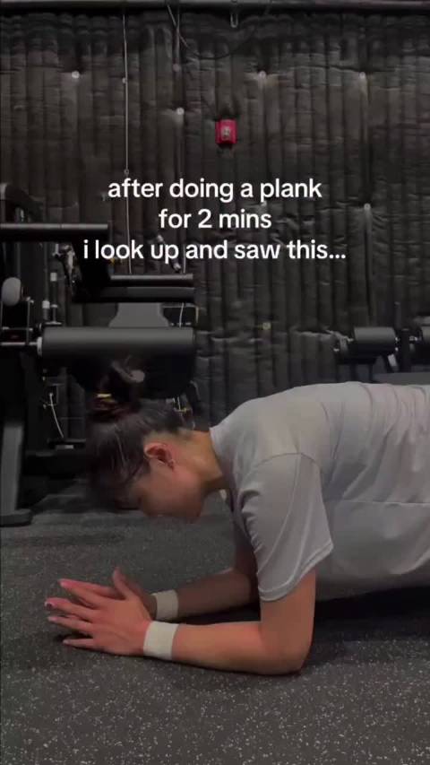 李月汝平板支撑2分钟趣味视频曝光