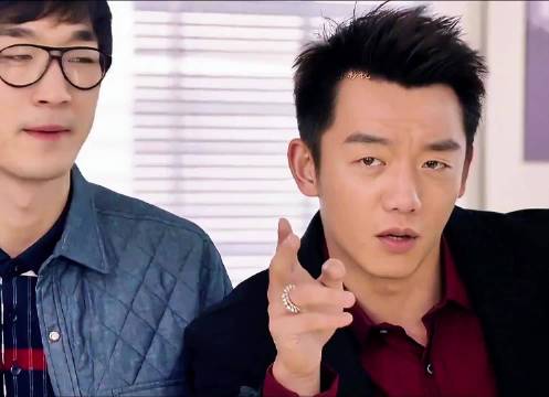 富二代来自己家公司面试，见谁不爽就是怼