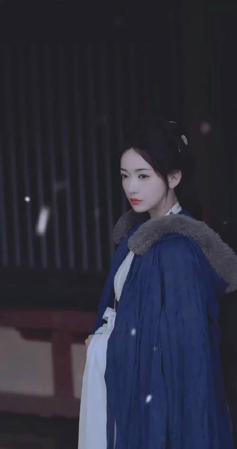 吴谨言这古装也太美了，氛围感直接拉满了