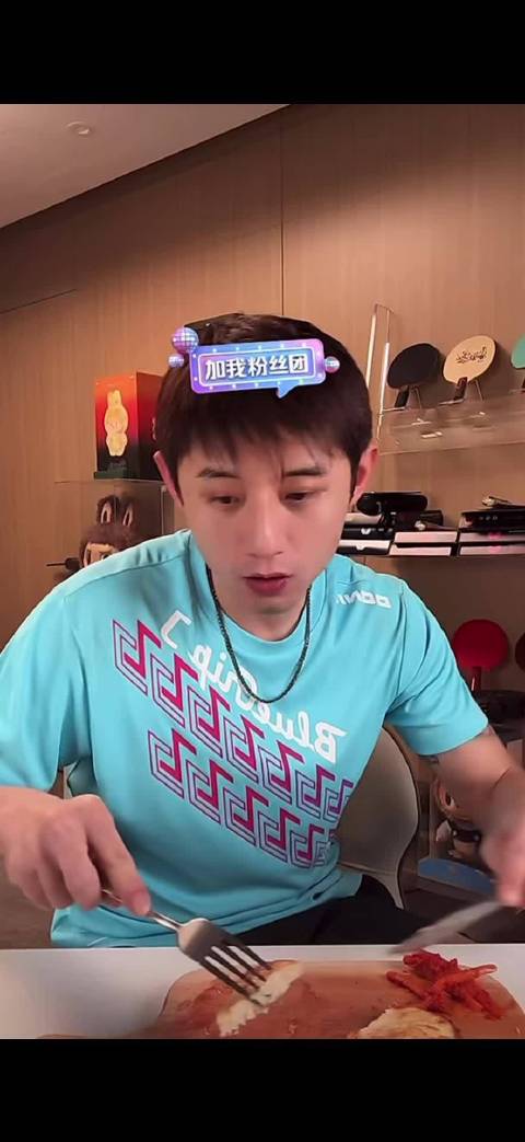 吃海鲜鸡肉远大于牛肉和猪肉