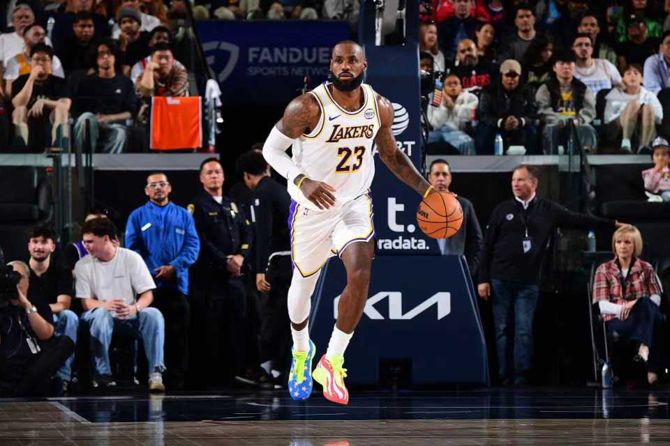 百大球员榜老詹跌至第24！真进不了全明星？ KG呼吁别给他投票