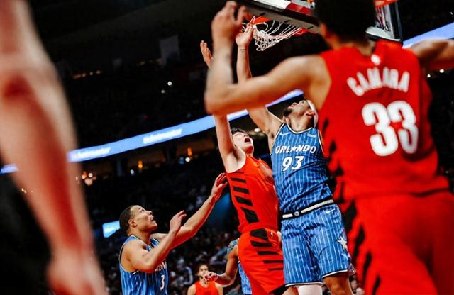 从连续DNP到关键贡献，杨瀚森的NBA首秀如何短暂点燃开拓者希望？