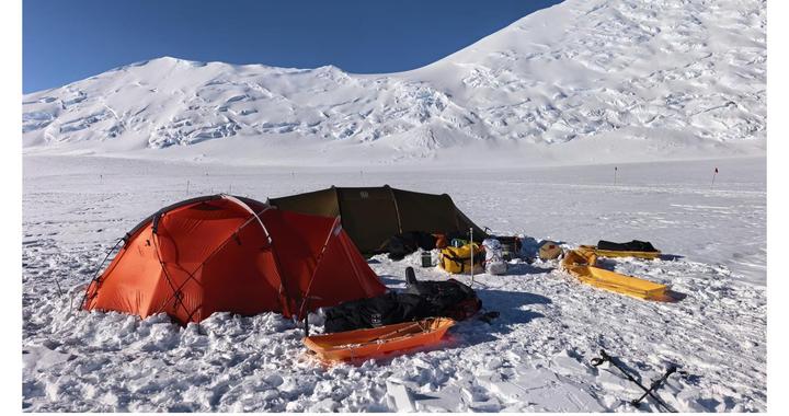 冰原之上，腕间领航：汗斯与华为WATCH Ultimate 2的"7+2"终极征程