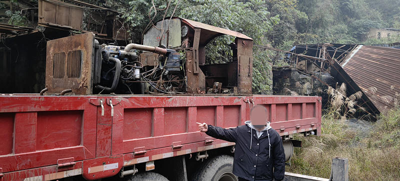 四人开货车吊车多次行窃停产矿区，共盗窃废铁超15吨被抓获，已被采取刑事强制措施