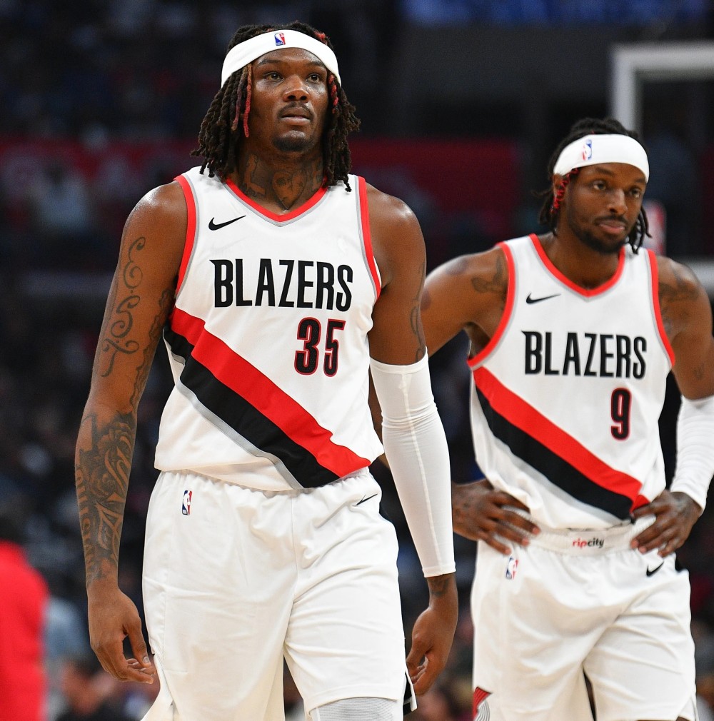 记者：雄鹿有意打包交易格兰特和罗威，也在追求维金斯和基斯珀特