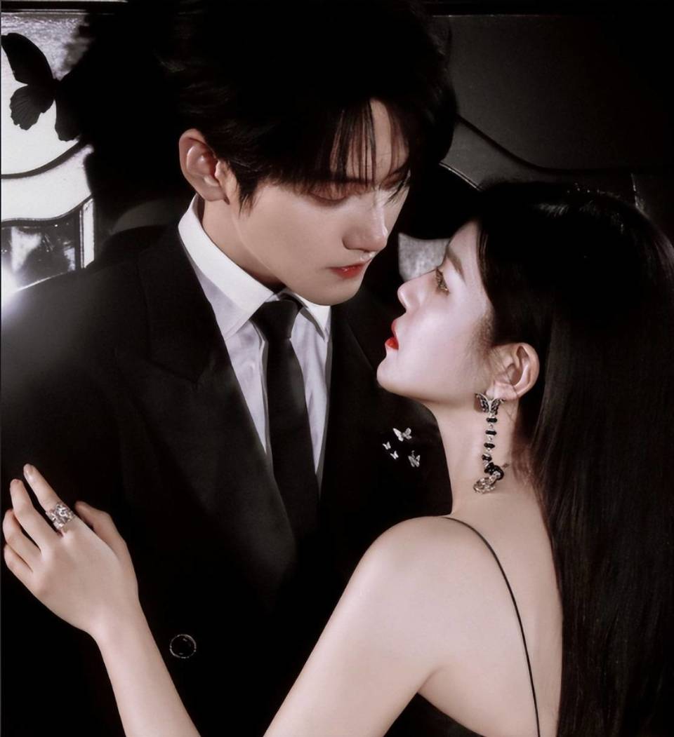 42岁陈妍希逆风翻盘？从国民初恋到姐圈天花板，颜值是如何升级的