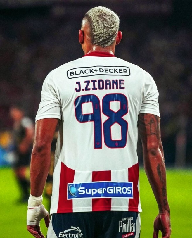 砍树？记者：萨缅托将加盟哥甲巴兰基亚青年