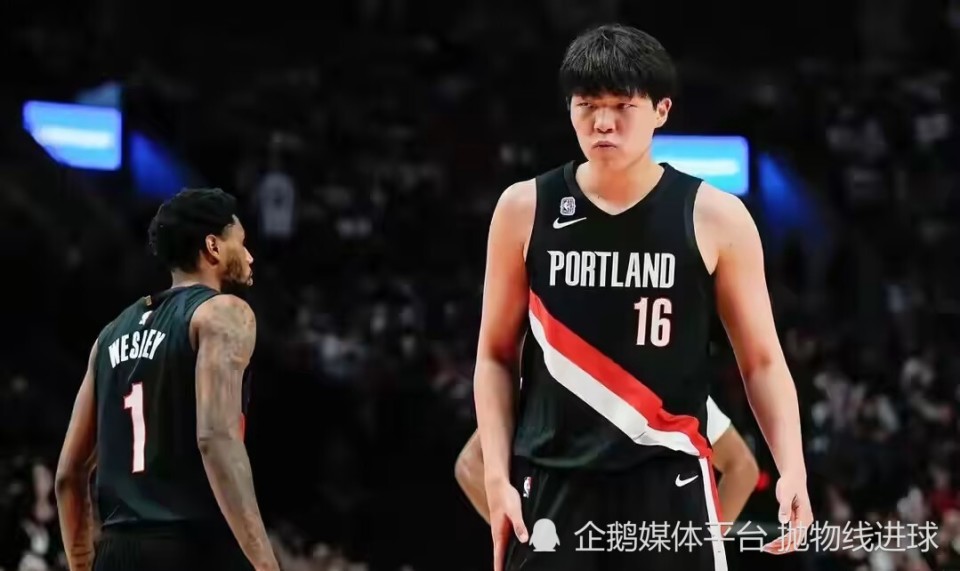 改变杨瀚森使用方式，开拓者教练组开窍了，赛后斯普利特评价太直白