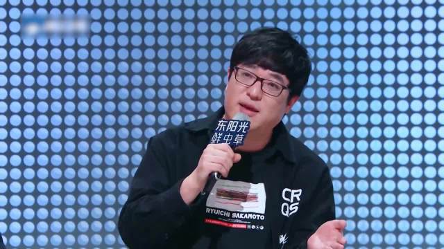 杨宗纬唱功有多好？评委怒赞：华语乐坛天花板！