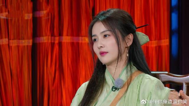 白鹿开始搅局，蔡徐坤：你变成了什么？白鹿：我变成了你！