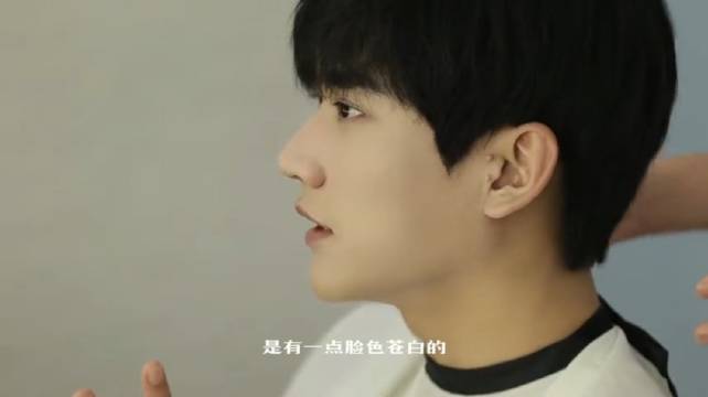 周柯宇《狙击蝴蝶》拍摄艰辛获共鸣