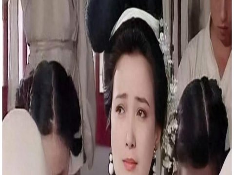 演都不演了！何晴葬礼结束不到24小时，恶心事情发生，还不止一件