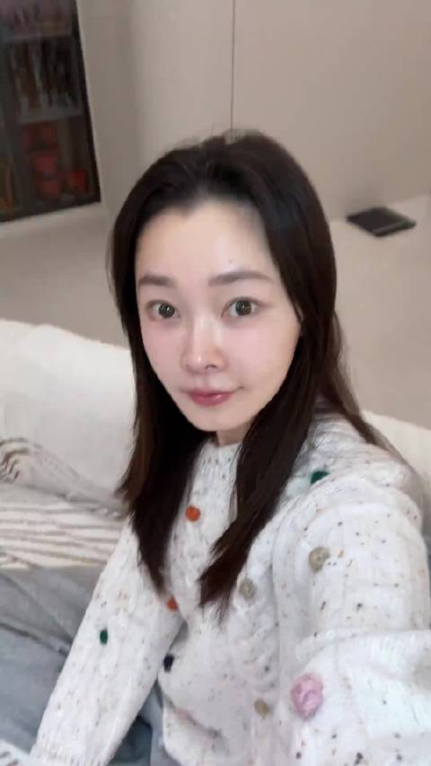 真的是超级的喜欢宋轶这种热爱生活的小女孩，这也太有感染力了