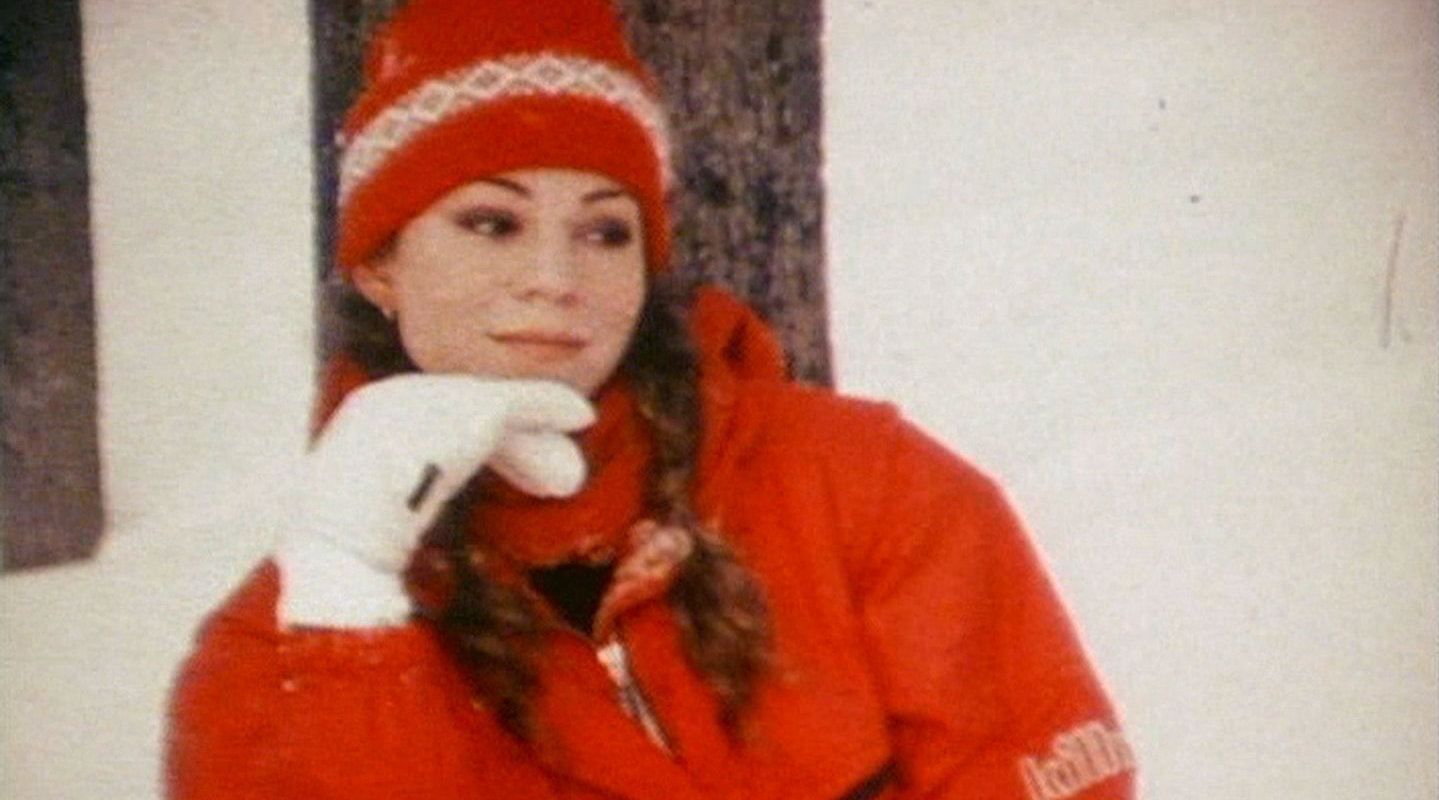 牛姐圣诞神曲平安夜重返Spotify全球榜冠军