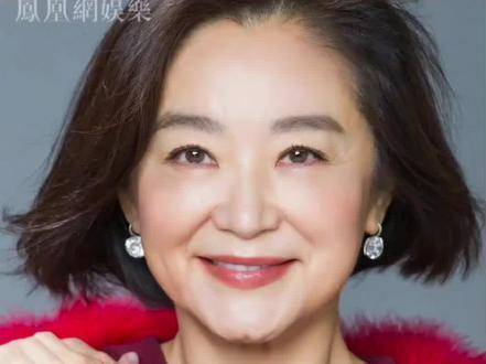 林青霞回复粉丝的一些发言 逐渐暴躁的林青霞居然翻旧账回评，笑死我了！