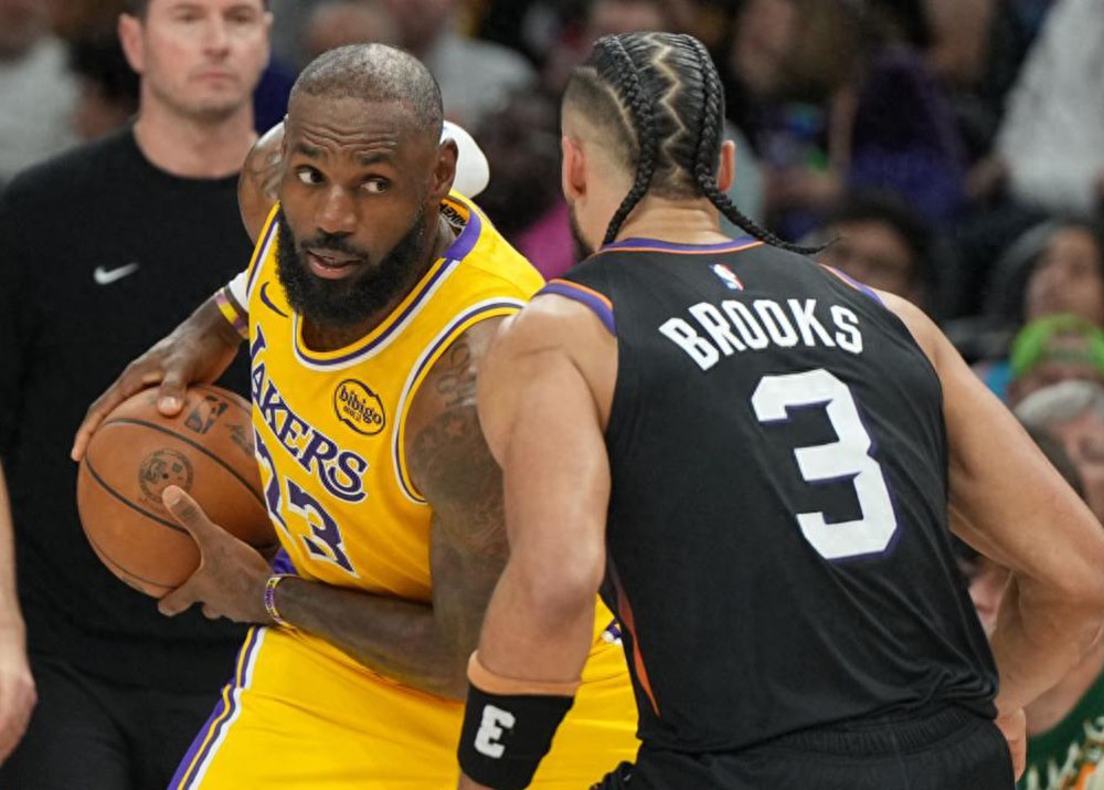 湖人108-132太阳！无奈不是惨败，是詹姆斯赛后不满，他把话挑明