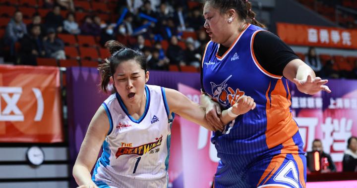 场均23分钟16+5！2.01米女鲨鱼终遇伯乐 减重20斤可剑指女篮一队？