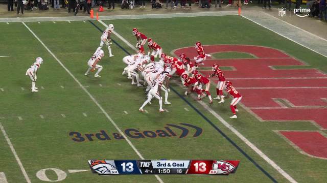 尼克斯端区前找到新秀跑卫哈维拿下达阵，只给酋长留下1分45秒！