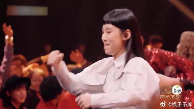 叶倩文林子祥等众星合唱《海阔天空》！旋律一响泪崩了