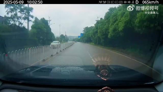 抓紧研发一个声控刹车吧