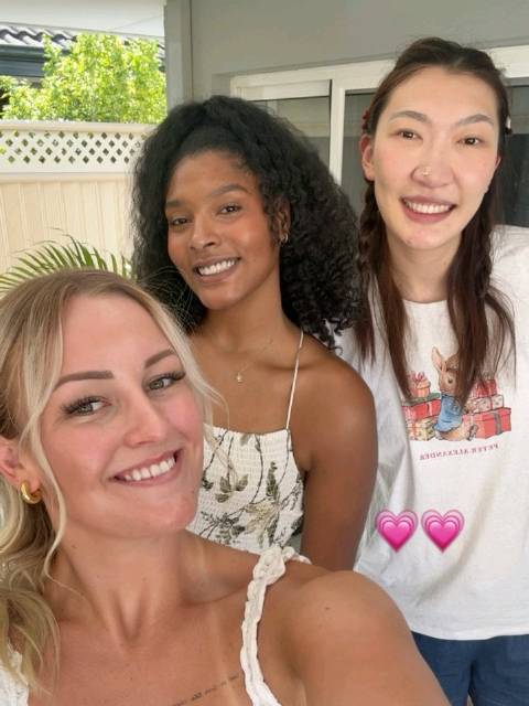 韩旭和队友琪拉和米娅打个分吧？