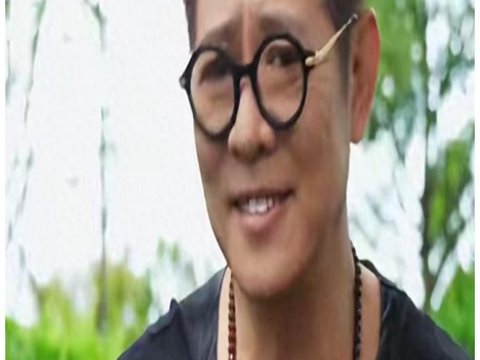 李连杰也没想到，有朝一日自己的体面，会被向太“撕个粉碎”