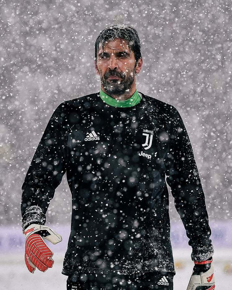 一到这种天气 总会让人想起一些老画面