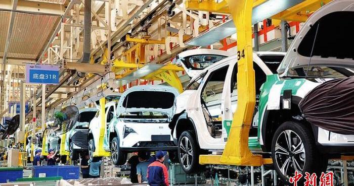 陕西打造新能源汽车产业集群 今年前11月新能源汽车产量近百万辆