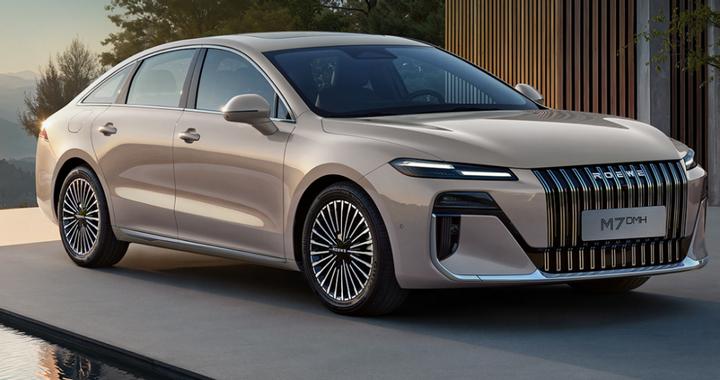 家庭选插混：“简约+科技”VS“大气+细节”，你更中意谁？