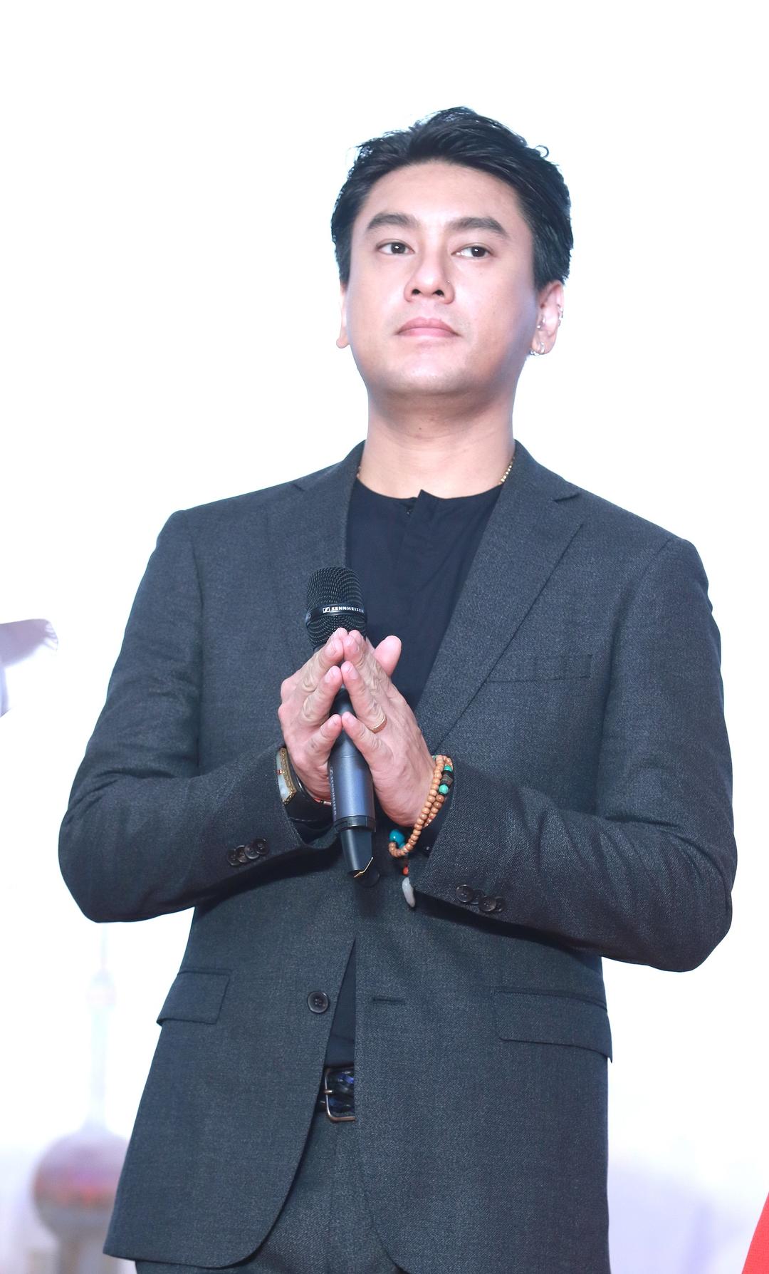 朱孝天道歉后，阿信发文