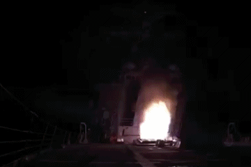 美方发动空袭，画面公布！