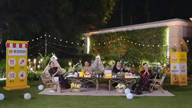 张柏芝录繁花2带多款包获颁最有包袱奖