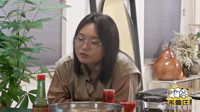 毛不易不去演戏可惜了，节目上做样子给老爸看，狂飙演技