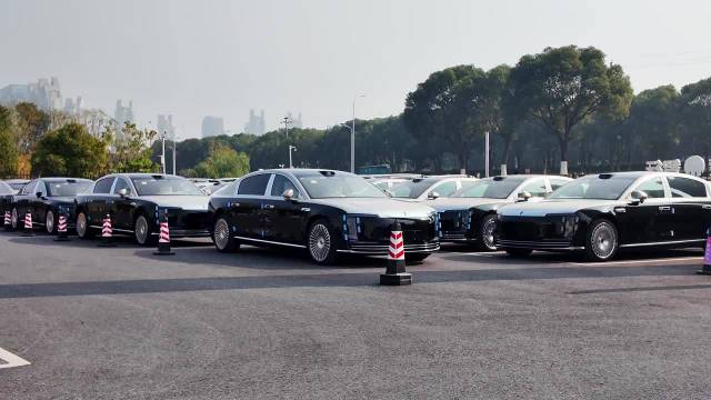 最近尊界S800到店量有点猛！ 12月份有望交付破4000！